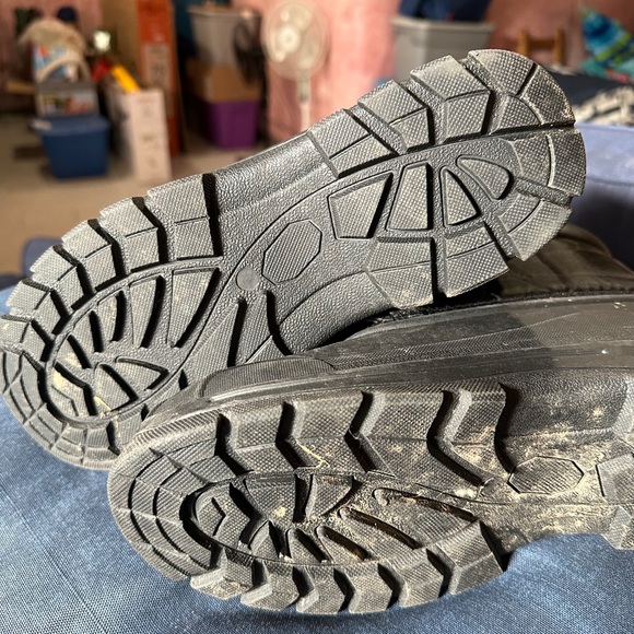 Mountain warehouse boots - Picture 3 of 3